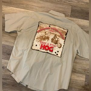 Montana State rally - Bikes and Bulls (2007). Button down short sleeve. 2XL